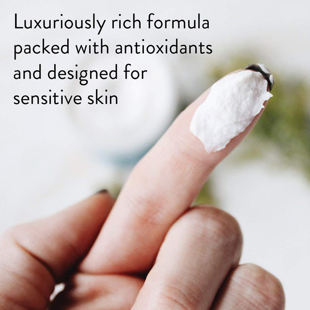 مجموعة العناية بالبشرة لإزالة حب الشباب من كينتيللا اسياتيكا